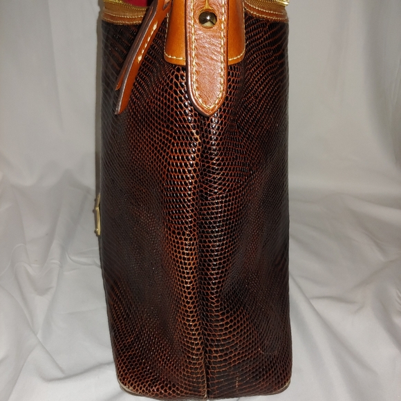 💜 Dooney & Bourke Lizard Embossed Hobo - Picture 9 of 16